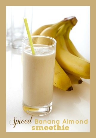 Spiced Banana Almond Smoothie Recipe