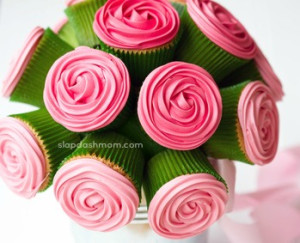 DIY Cupcake Rose Bouquet