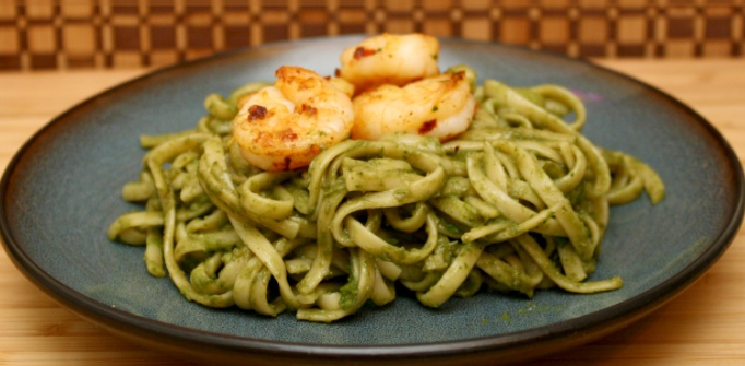 Weight Watchers – Friendly Avocado Linguine Recipe with Herb-Grilled Shrimp – 7 Points