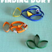 This Finding Dory toilet paper roll craft is perfect for preschoolers!