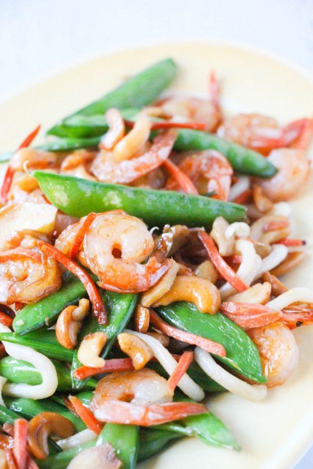 Easy Shrimp Cashew Stir Fry - Slap Dash Mom