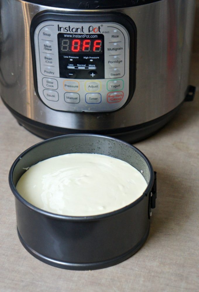 https://slapdashmom.com/wp-content/uploads/2016/12/instant-pot-cheesecake-recipe-681x1000.jpg