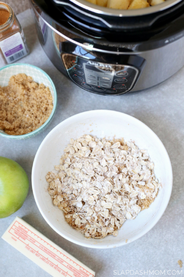 Instant Pot Apple Crisp with Oats Slap Dash Mom