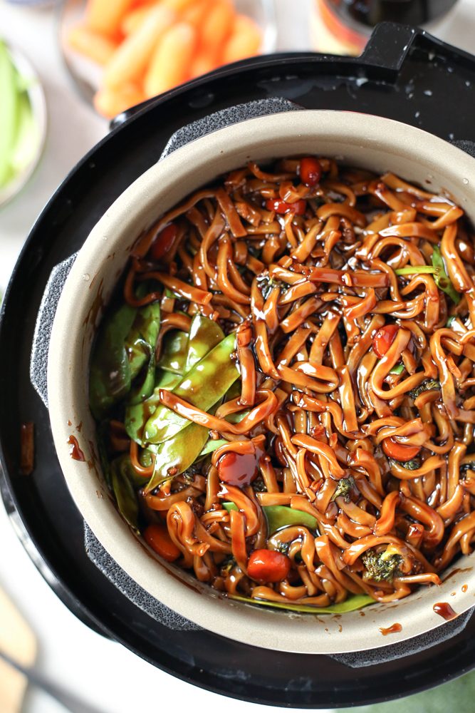 Best Instant Pot Lo Mein