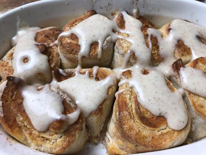 2 ingredient dough cinnamon rolls recipe