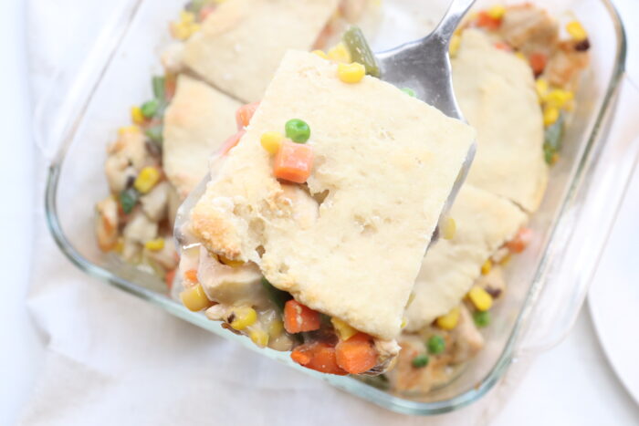 close up of finished weight watchers chicken pot pie 