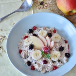 Raspberry Almond Oatmeal