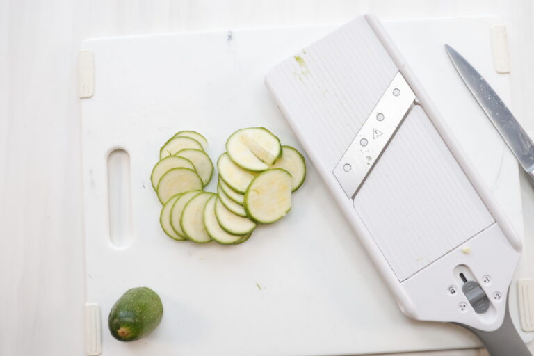 Air Fryer Zucchini ChipsWeight Watcher Friendly ONLY 2 Points!