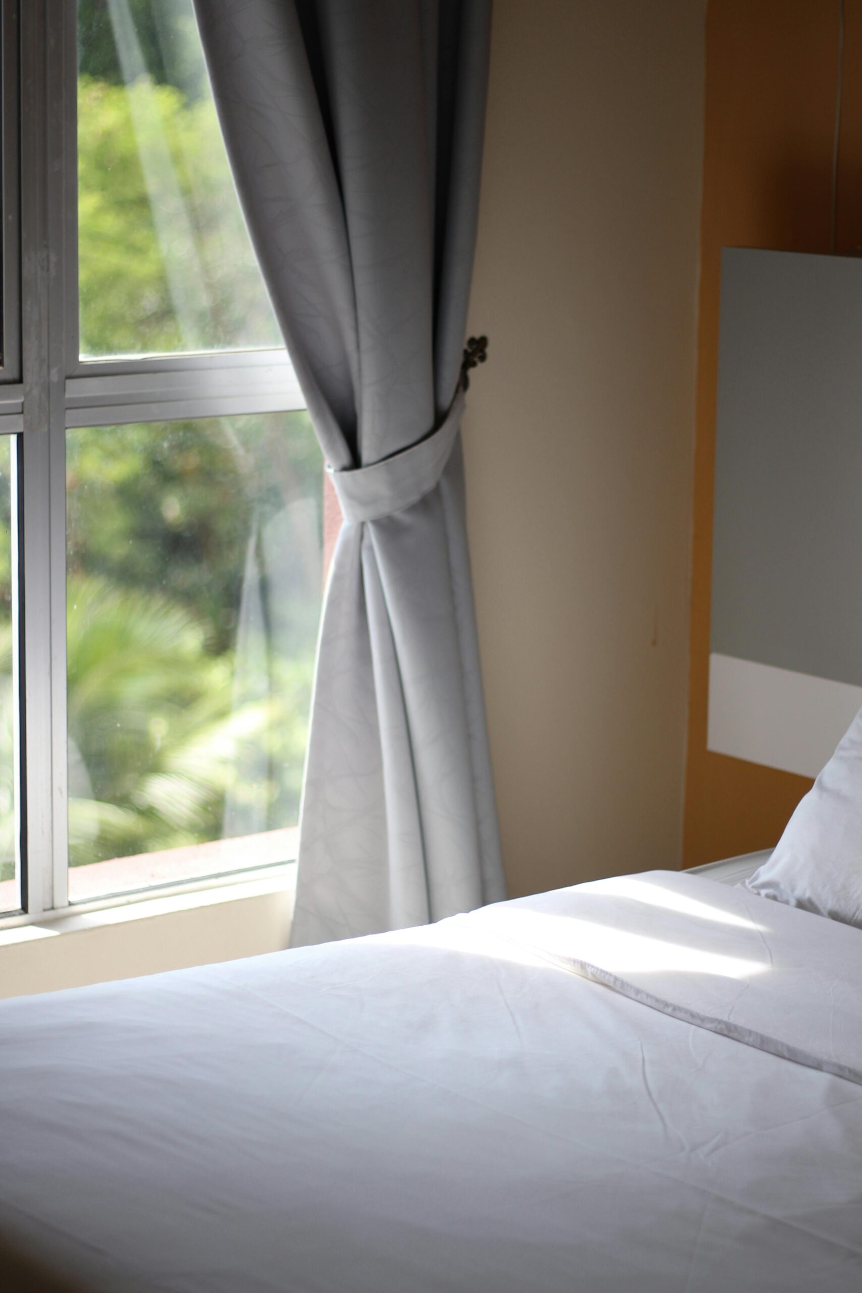 Why Blackout Curtains Are Ideal For Children’s Bedrooms 