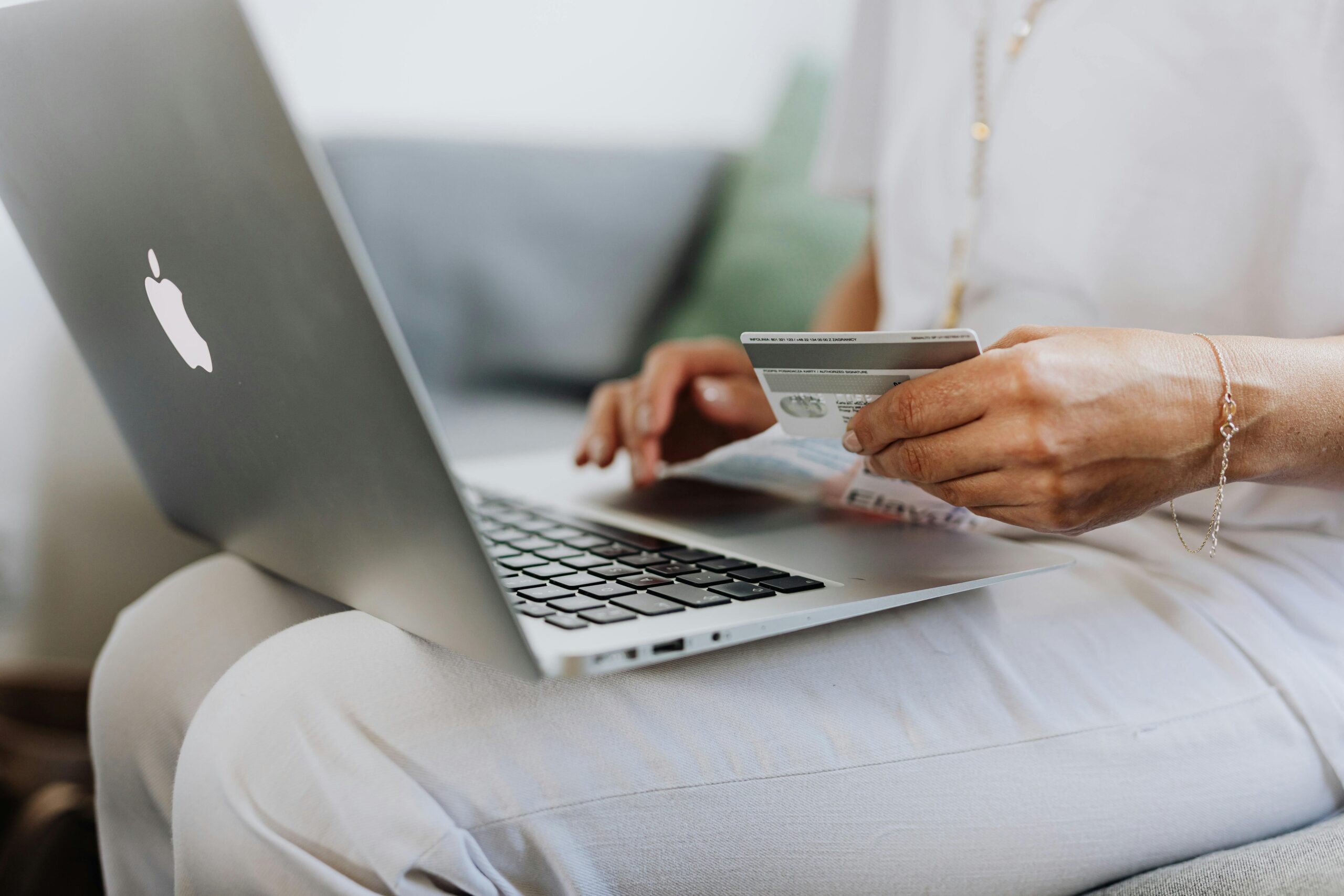 E-commerce Payment Gateway: Simplify Your Payment Processes