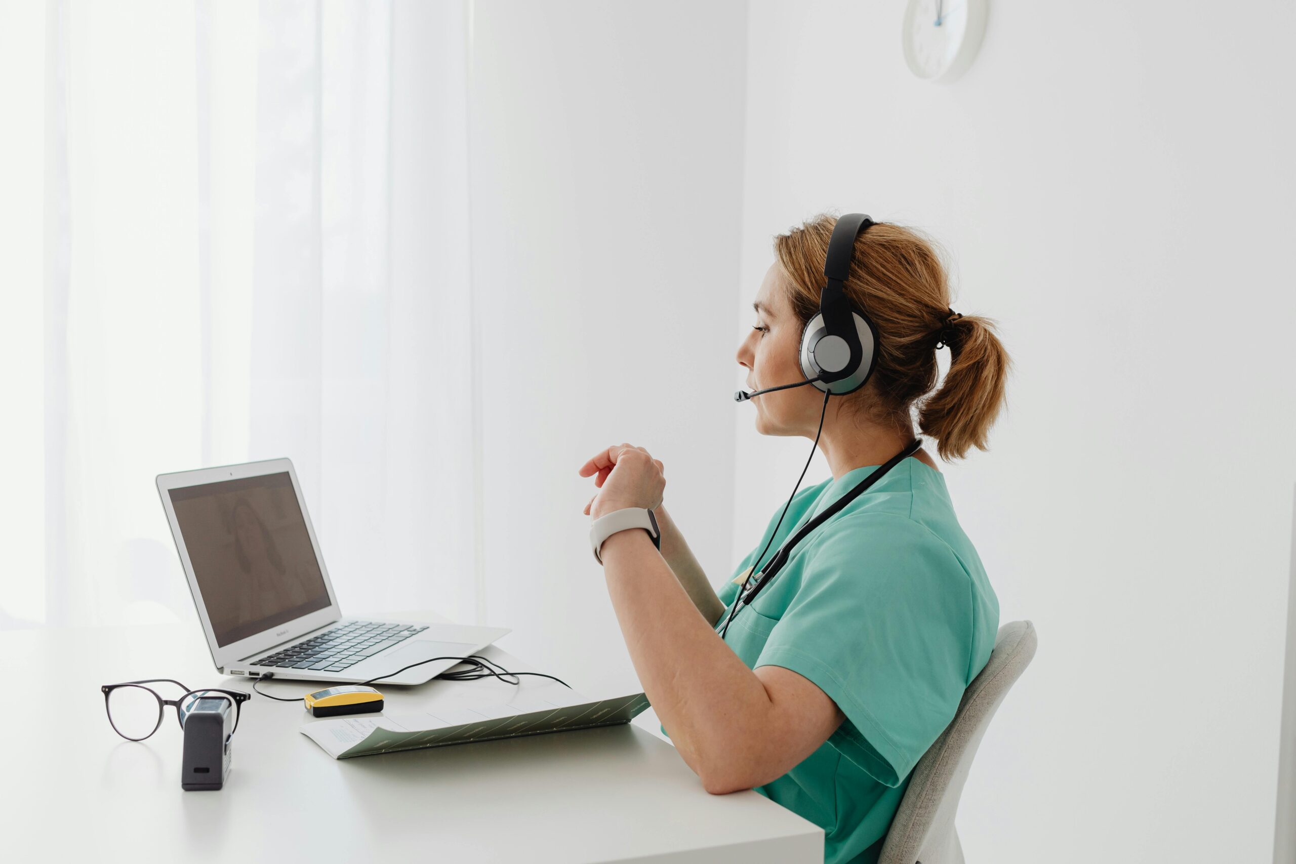 5 Signs Your Medical Practice Needs a Virtual Assistant Right Now