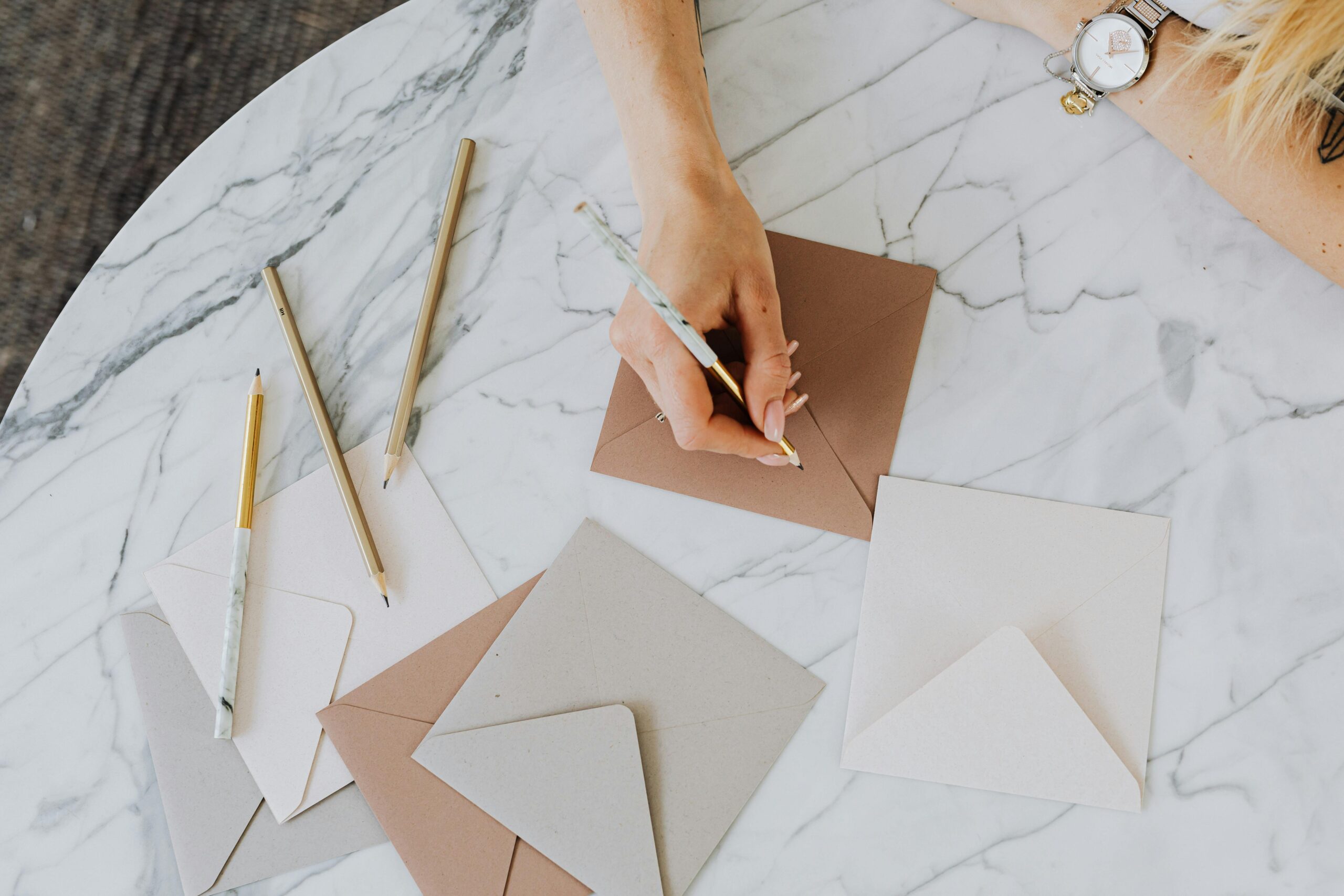 Understanding the Different Formats of Direct Mail Advertising for Your Business