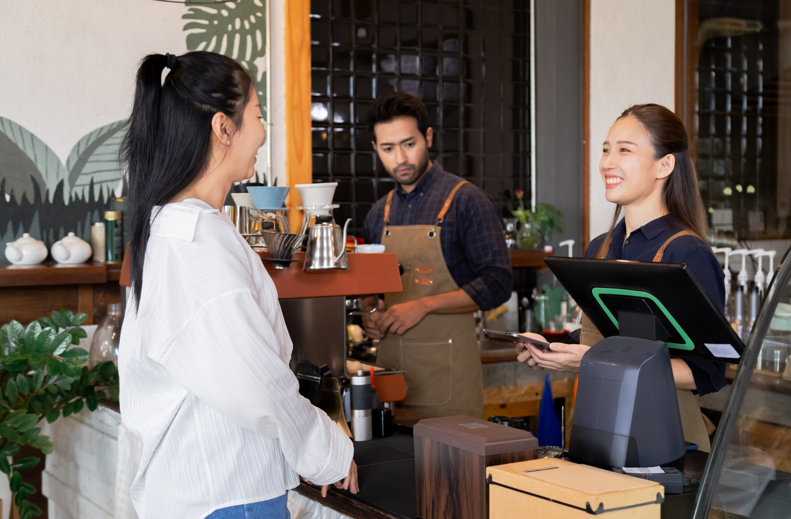 How Restaurant Tech Tools Can Help Family-Owned Restaurants Thrive