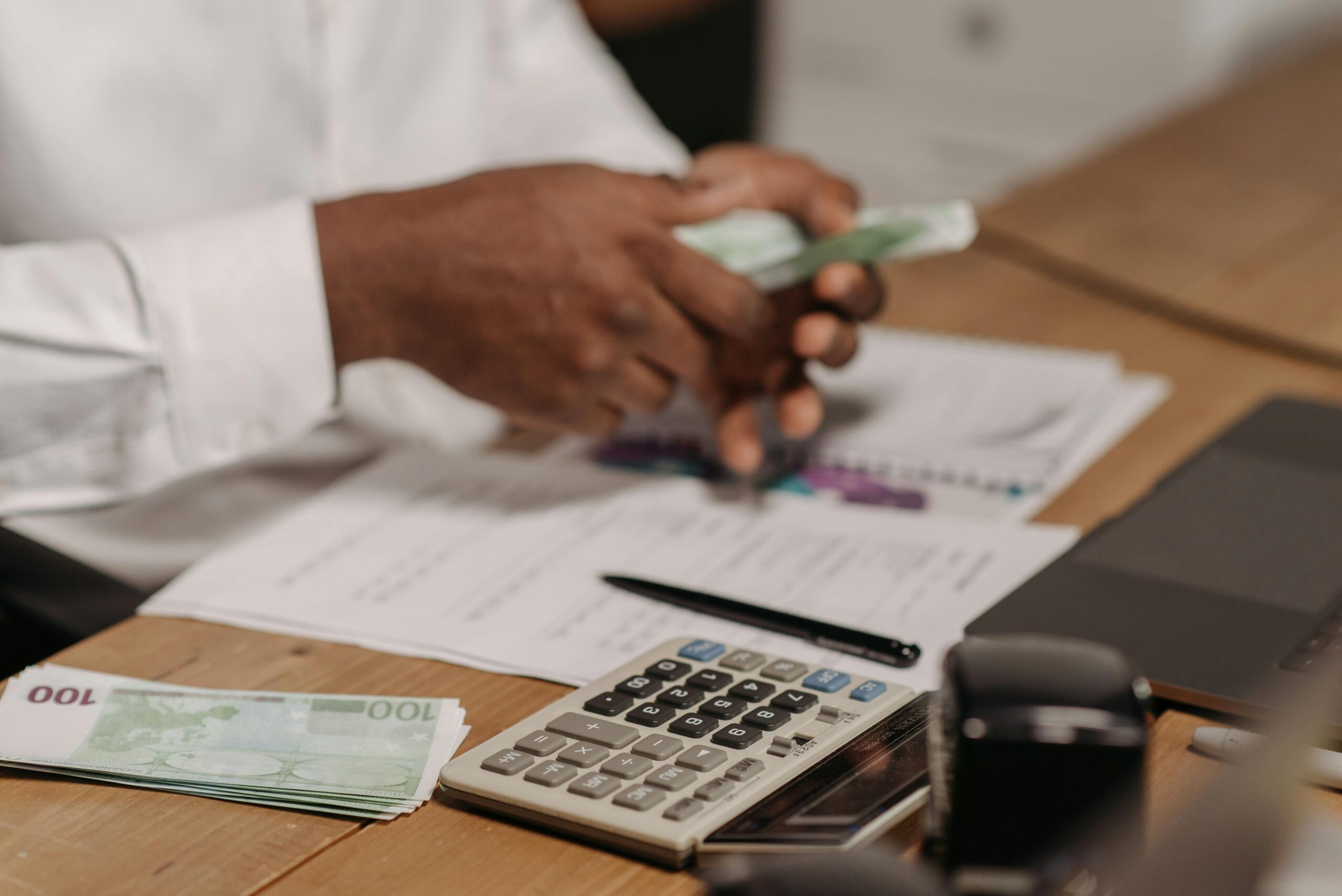 Practical Debt Solutions: A Mom’s Guide to Regaining Financial Control